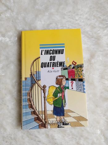 Livre : l'inconnu du quatrième