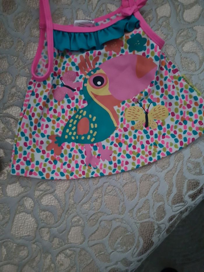 Maillot Debardeur tropical 9 mois très bon etat - photo numéro 2