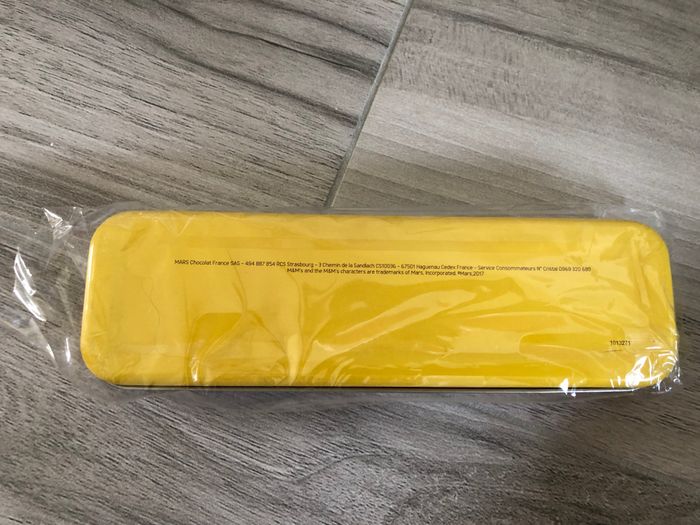 Boîte à crayon M&M's - photo numéro 2