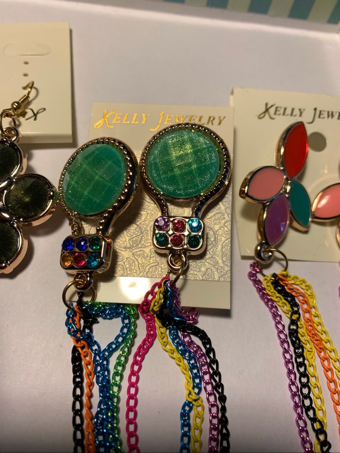 Paires de boucles d’oreilles longues - photo numéro 5