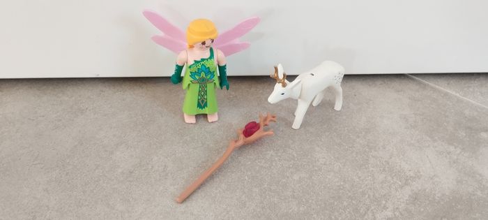 Playmobil 5370- fée avec chevreuil