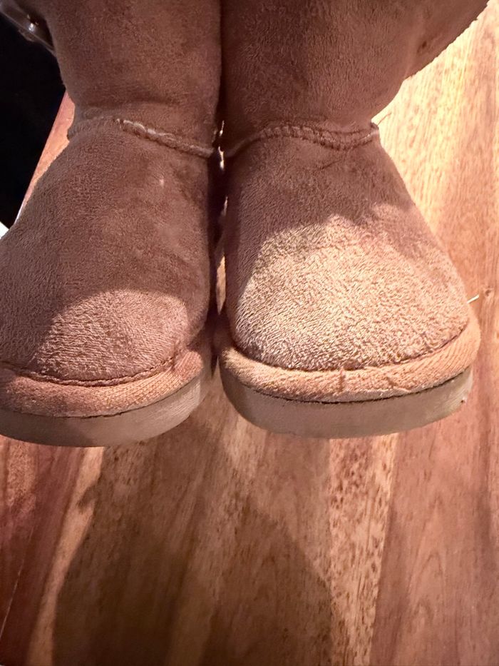 Ugg pointure 26 - photo numéro 15
