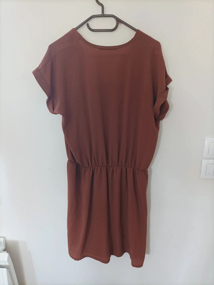 Robe marron - photo numéro 3