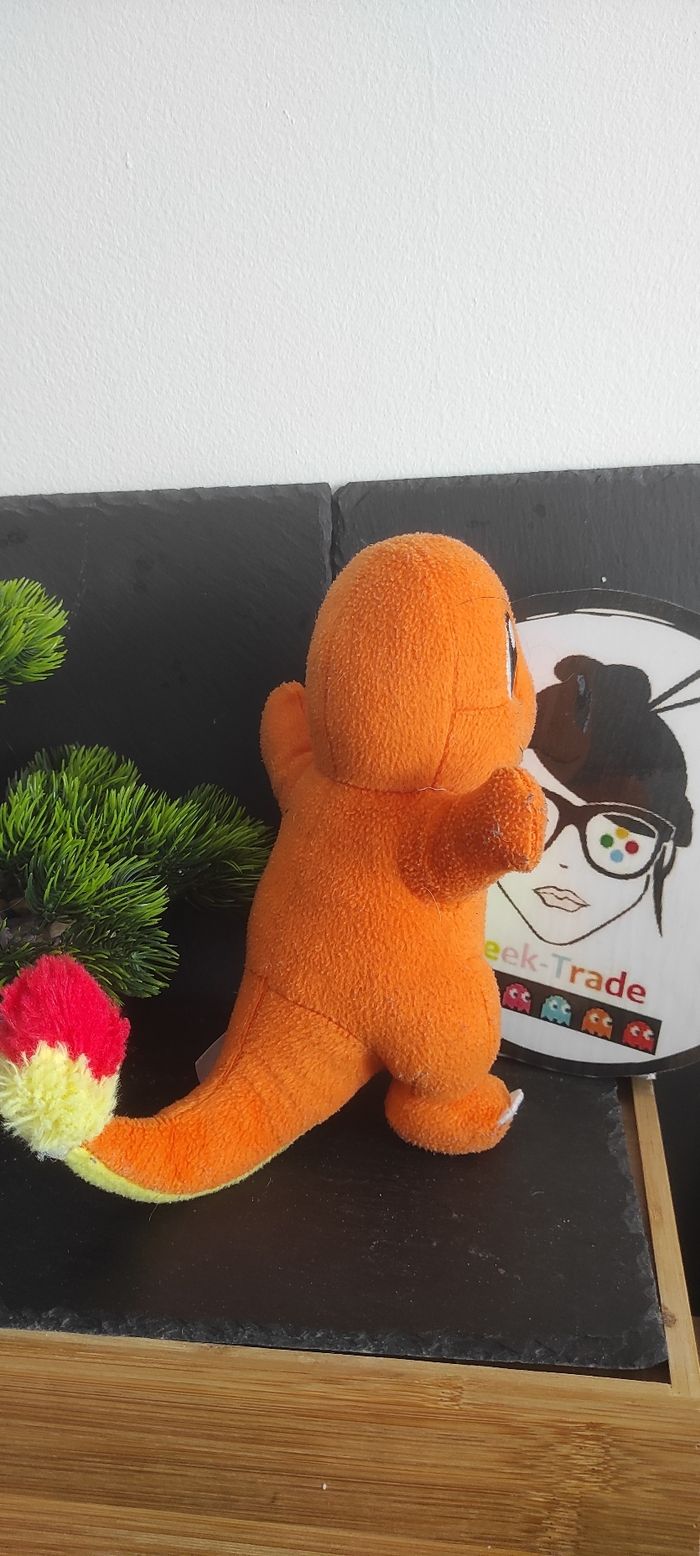 Peluche charmander Pokémon Salamèche ancien tomy nintendo jaune orange feu - photo numéro 2