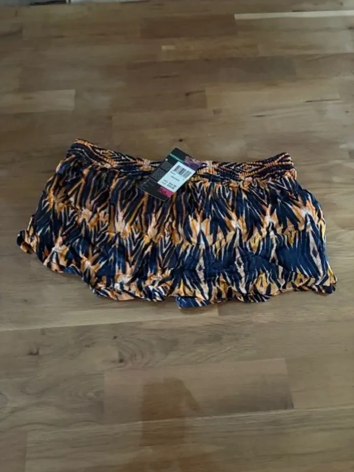 short femme billabong imprimé flamme
