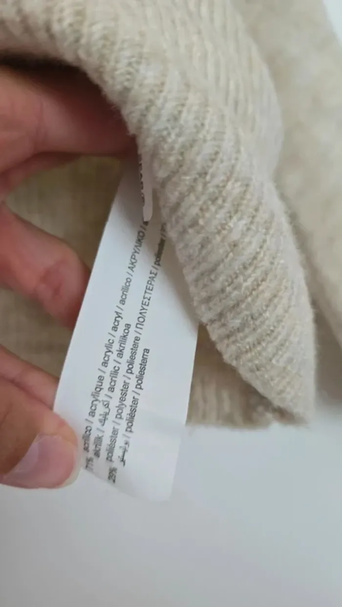Pull beige - photo numéro 3