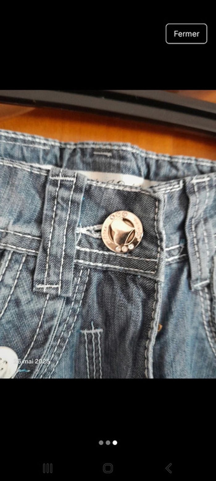 Jeans neuf - photo numéro 3