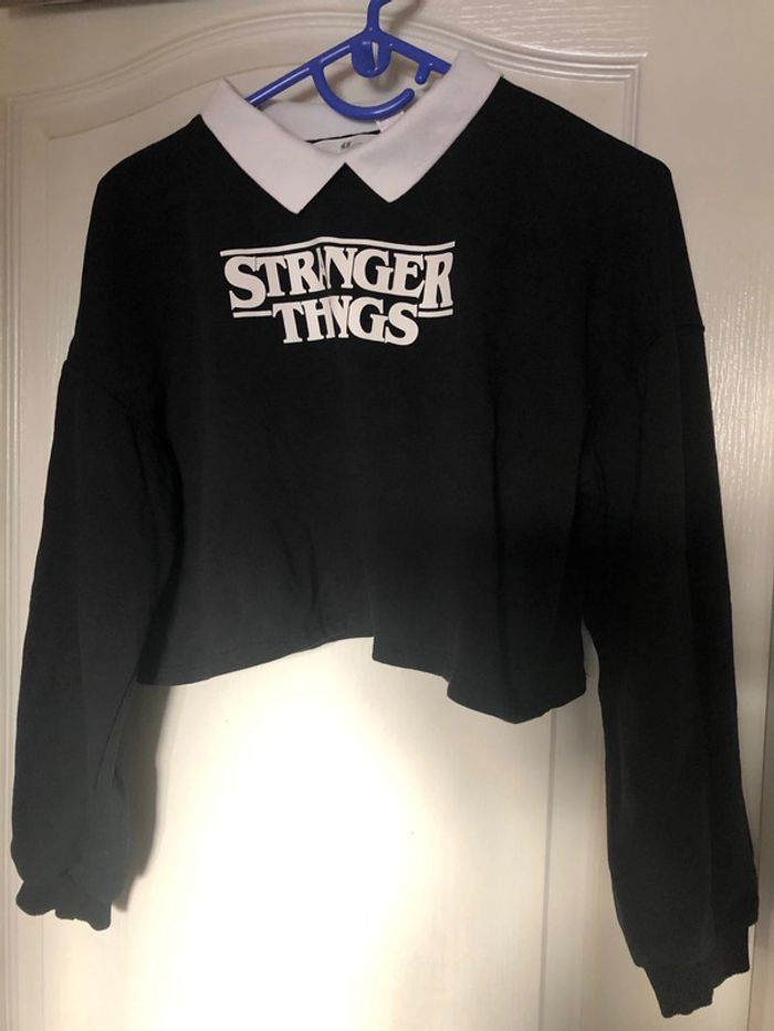 Pull court H&M Stranger things 10-12 ans