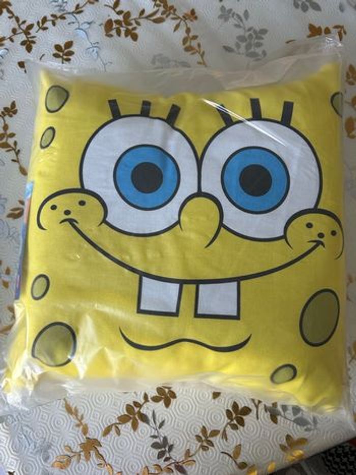 Coussin Bob L’éponge neuf