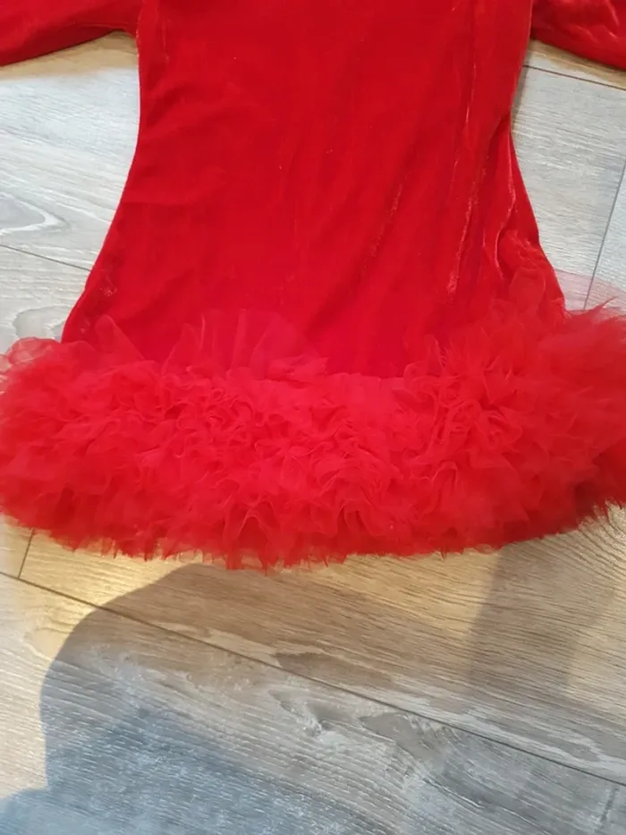 Robe rouge 24 mois - photo numéro 3