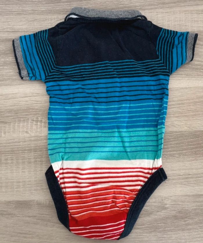 Lot 2 bodies polo primark 3 mois - photo numéro 3