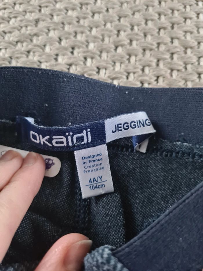 Lot de 3 jeggings et 1 pull fille - 4 ans - photo numéro 18