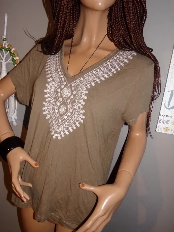 Teeshirt - photo numéro 2