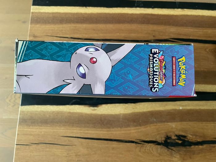 Pokémon - Coffret Collection Premium Figurine EV8.5 : Évolutions Prismatiques - photo numéro 6