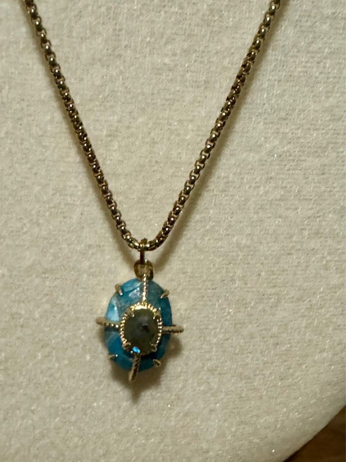 Collier chaîne épaisse habaha Paris pendentif jade bleu et vert - photo numéro 2