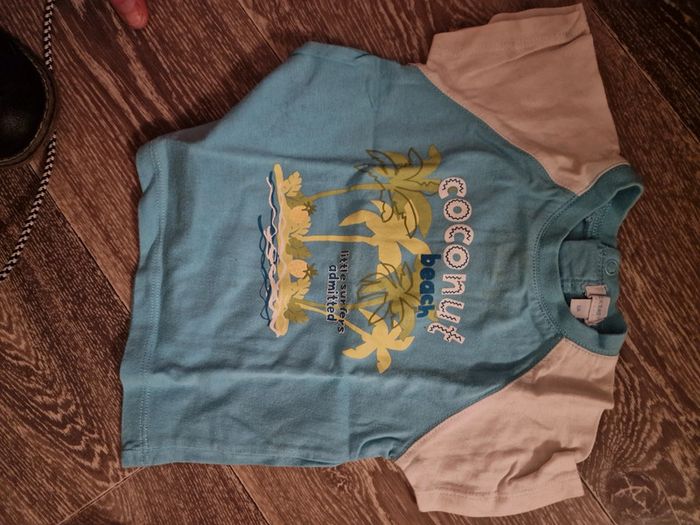 Lot polos et tee-shirt garcon - photo numéro 4