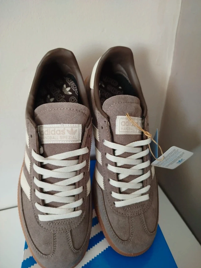 Adidas Handball Spezial taille 39 - photo numéro 2