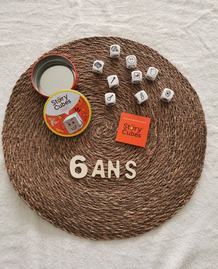 Jeu story cubes pour laisser cours à son imagination, dès 6 ans