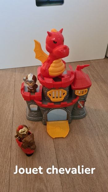 Château chevalier + dragon