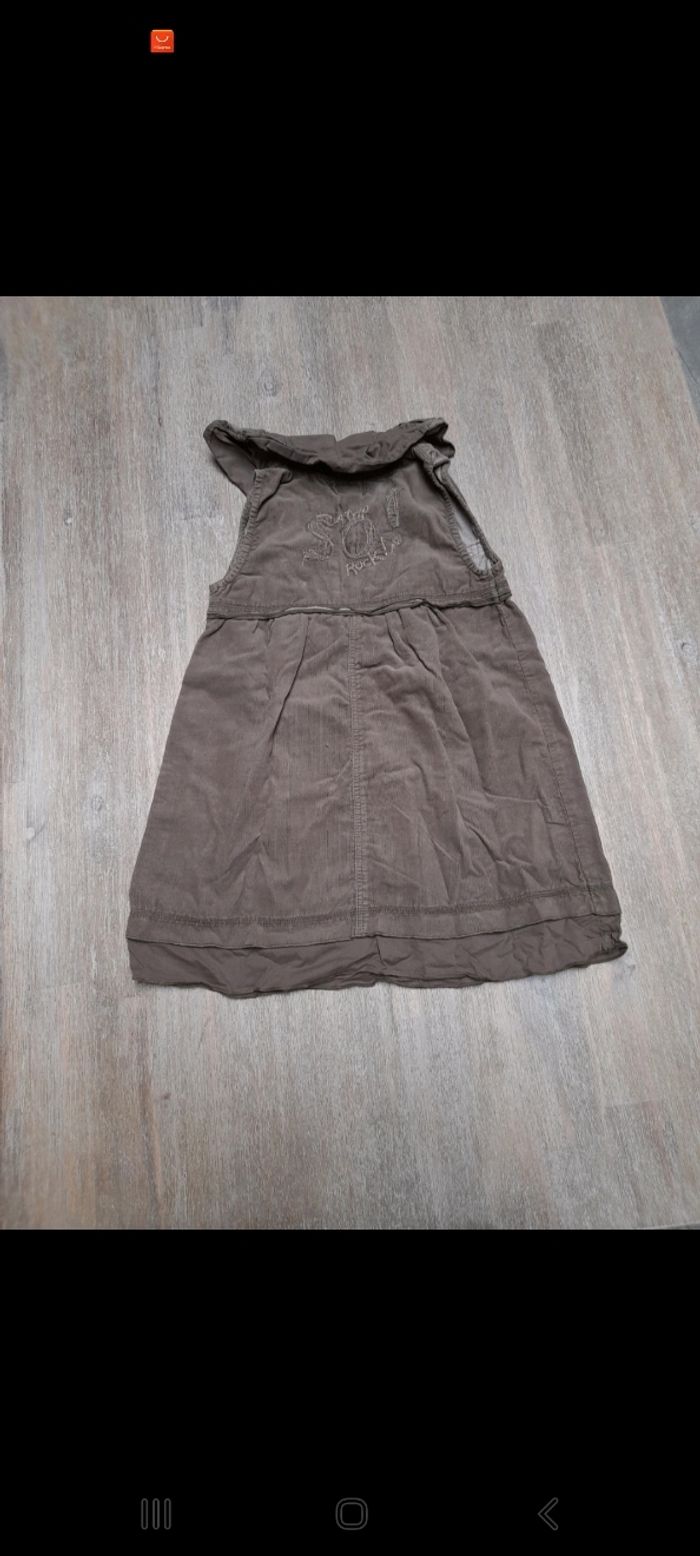 Robe - photo numéro 2