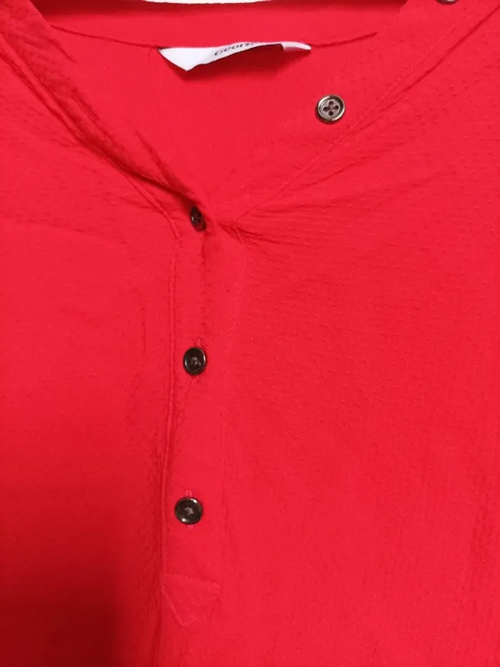 Chemise rouge T36 - photo numéro 2