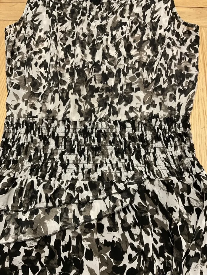 Robe motif leopard légère - photo numéro 13