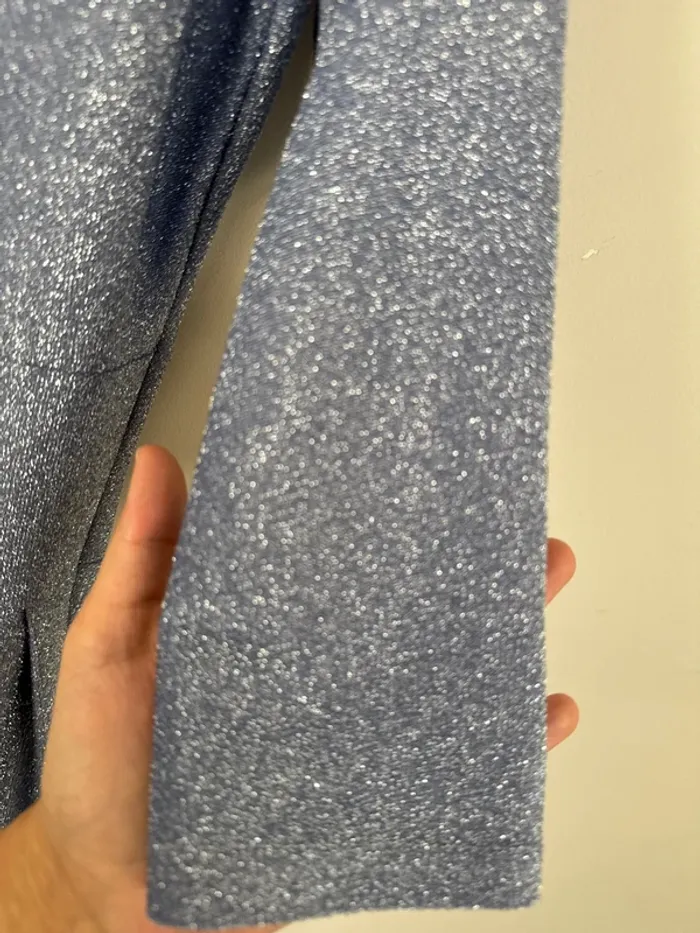 👗Robe - bleu argenté avec des paillettes- très bon état- sans marque - photo numéro 5