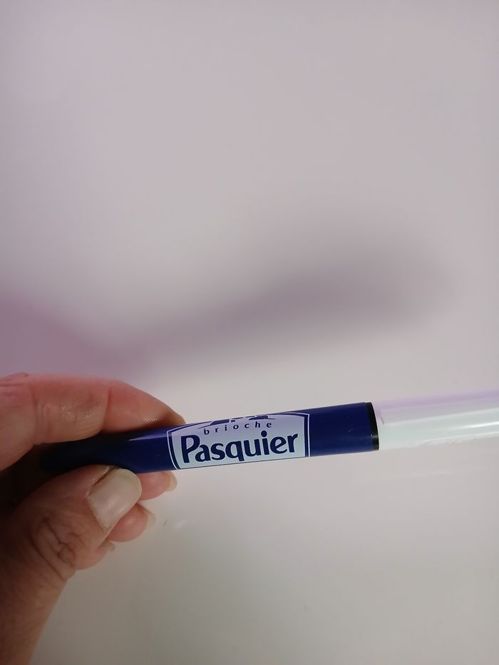 Stylo 4 couleurs bic collector - photo numéro 3