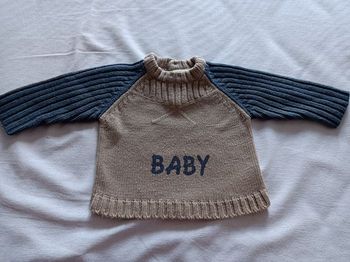 Pull taille 6 mois