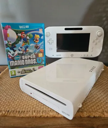 Nintendo Wii U blanche # Pack New Super Mario bros #