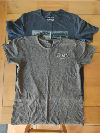 Je vends 2  t-shirts homme
