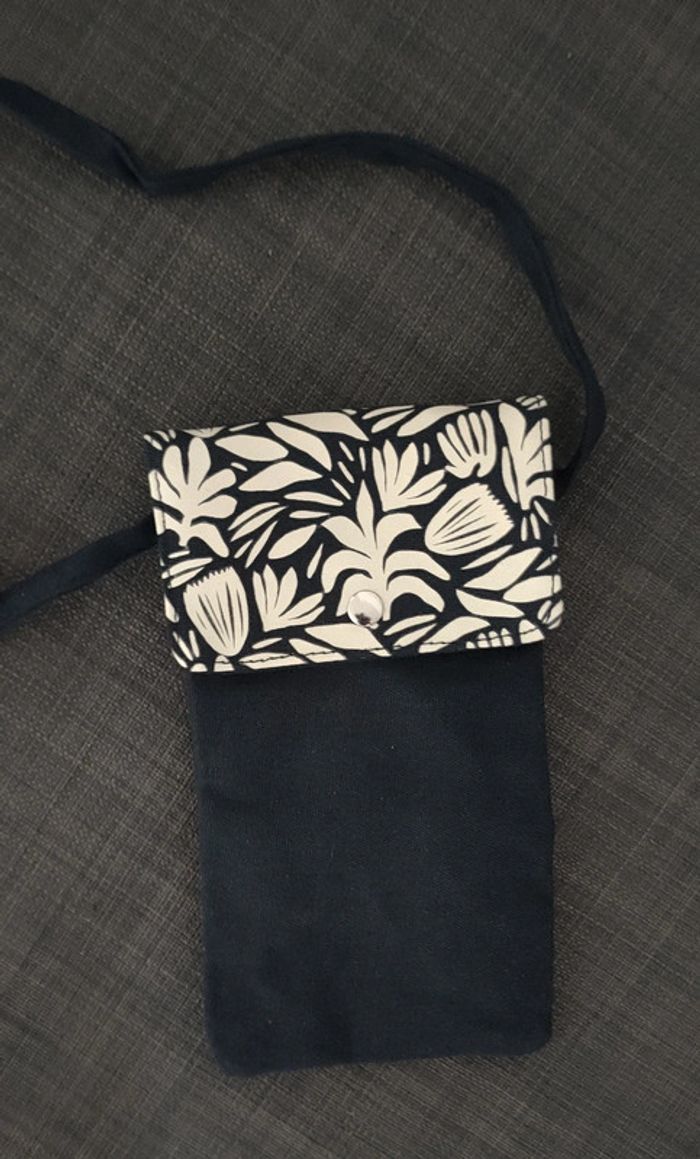 Pochette de téléphone portable imprimés fleuris