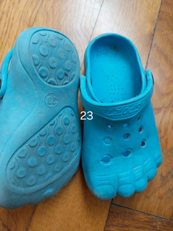 Lot de 3 paires de chaussures taille 23 - photo numéro 3