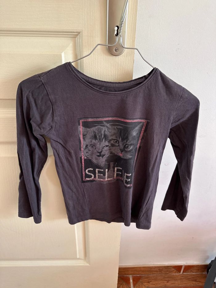 Lot de Tee-shirts manche longue 8ans - photo numéro 2