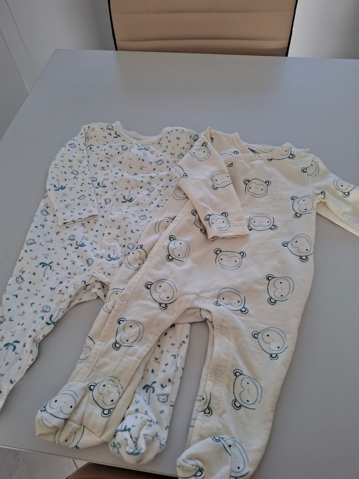 Pyjamas