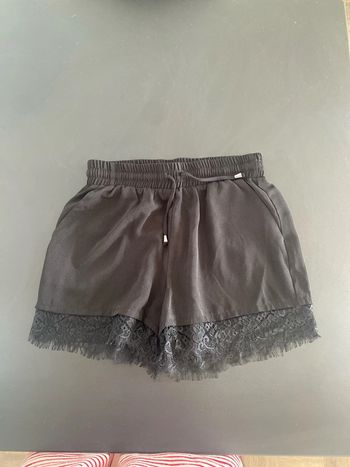Short dentelle Only