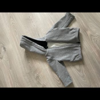 Veste à capuche