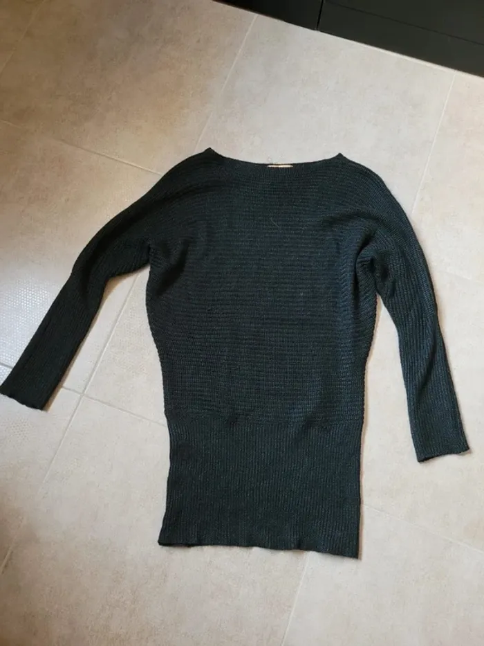 Pull femme noir pailletée  xs