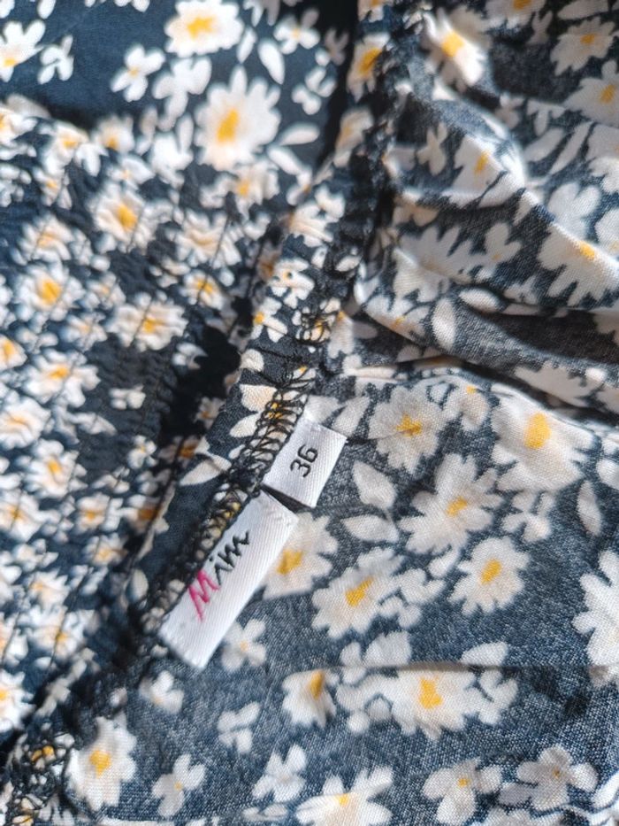 Top fleurs taille 36 - photo numéro 4