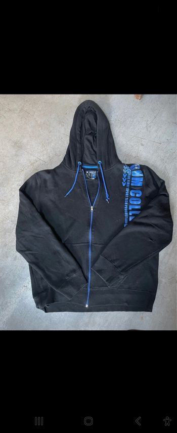 Sweat a capuche