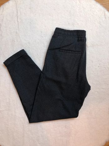 Pantalon 7/8 Bershka XS