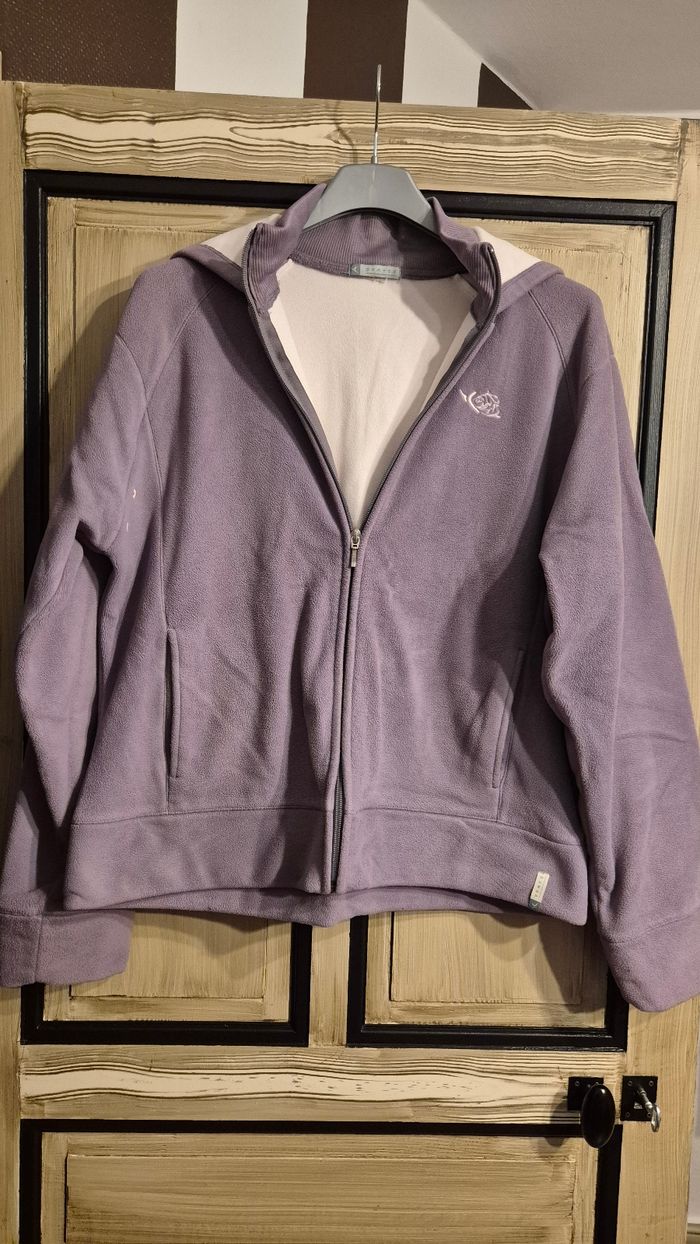 Veste domyos