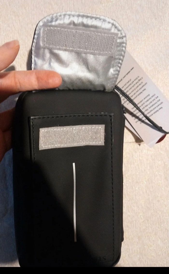 Sacoche Phone bag new rebels - photo numéro 3