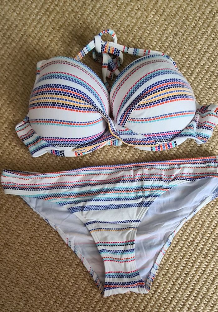Maillot de bain Kiwi taille 42