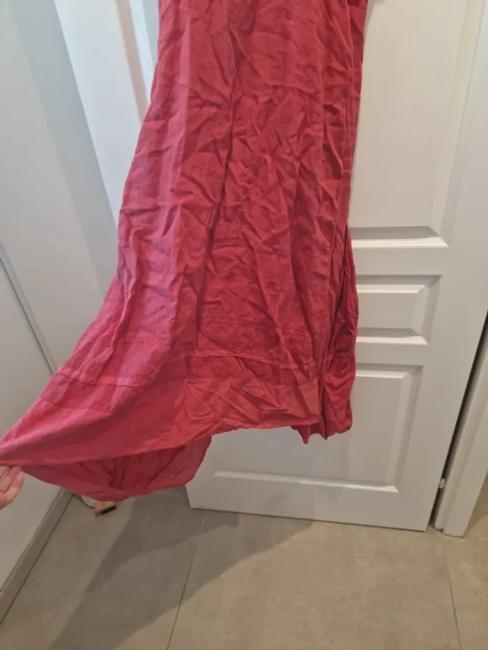 Tres belle robe 100 %lin one step avec doublure taille 40 très bon etat - photo numéro 10