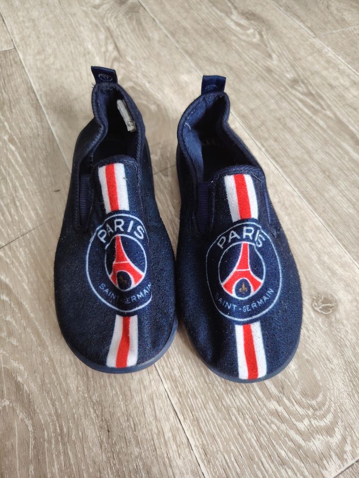 Chaussons psg - photo numéro 2
