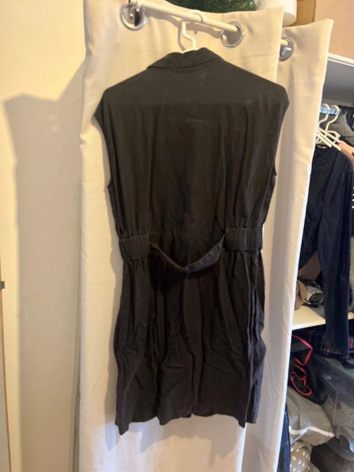 Robe sans manche - photo numéro 3