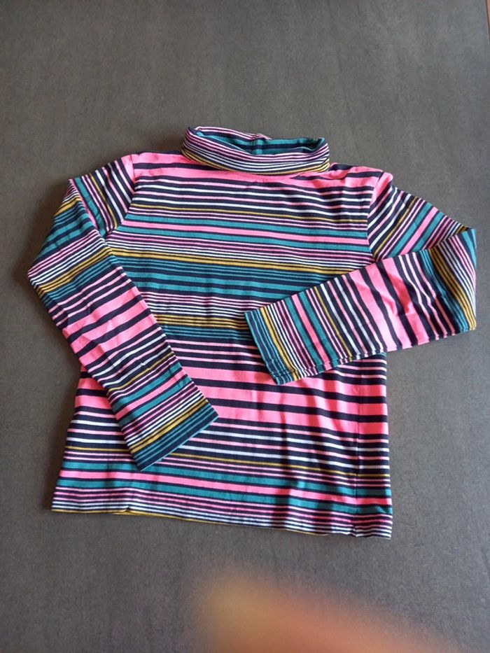 Tee Shirt manches longues col roulé 8 ans