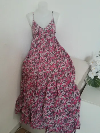 Robe d'été longue 💫 bretelles réglable💫Avant première💫taille 38-40