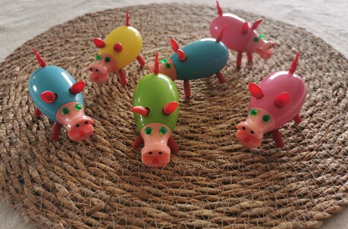 Le cochon qui rit, 2 boîtes réunies donc 6 joueurs, complet et comme neuf - photo numéro 3